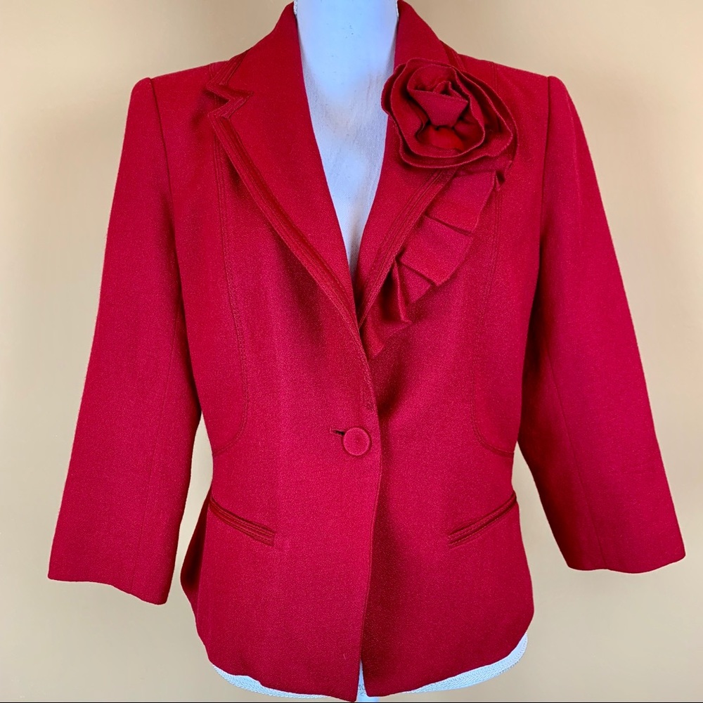 WHBM detachable rosette ruffle jacket blazer
